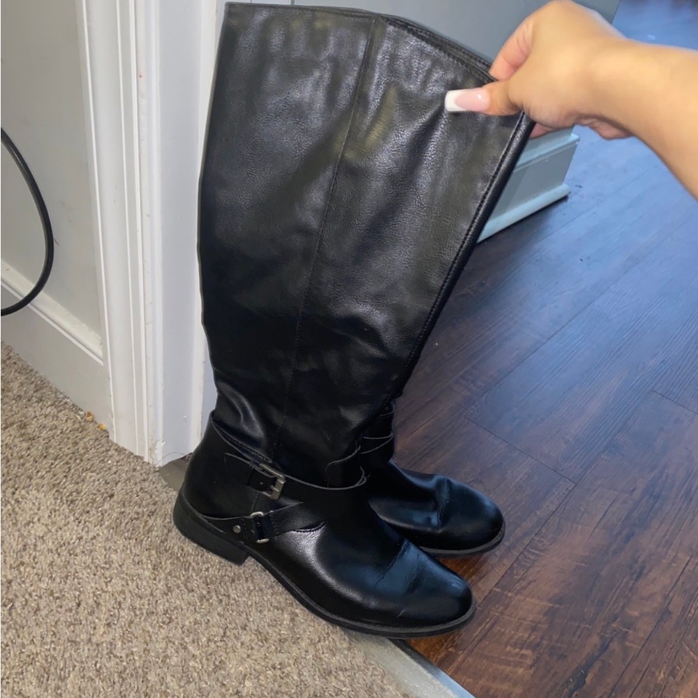 Black long boots